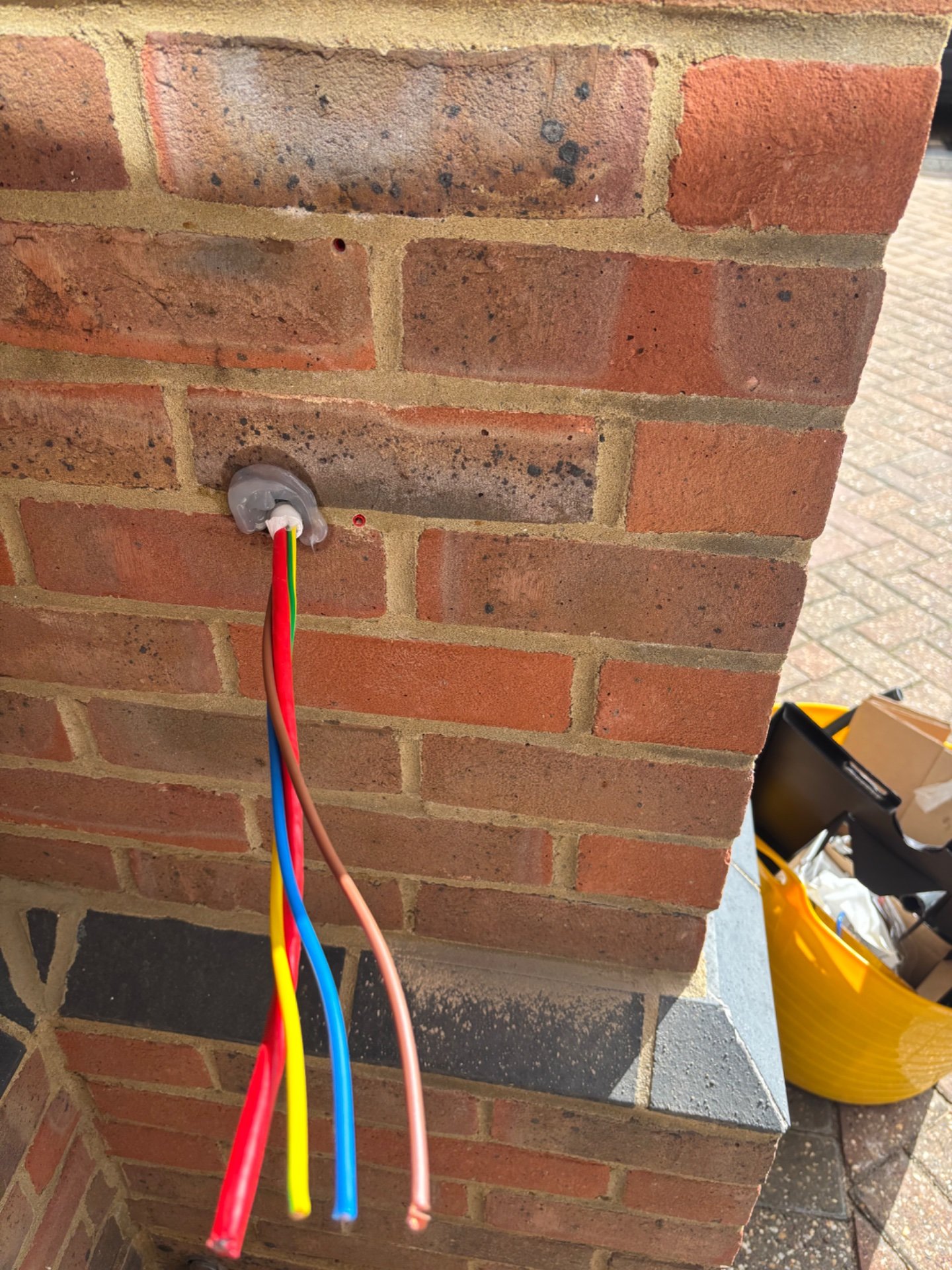 ev-charger-install-amersham-04.jpg
