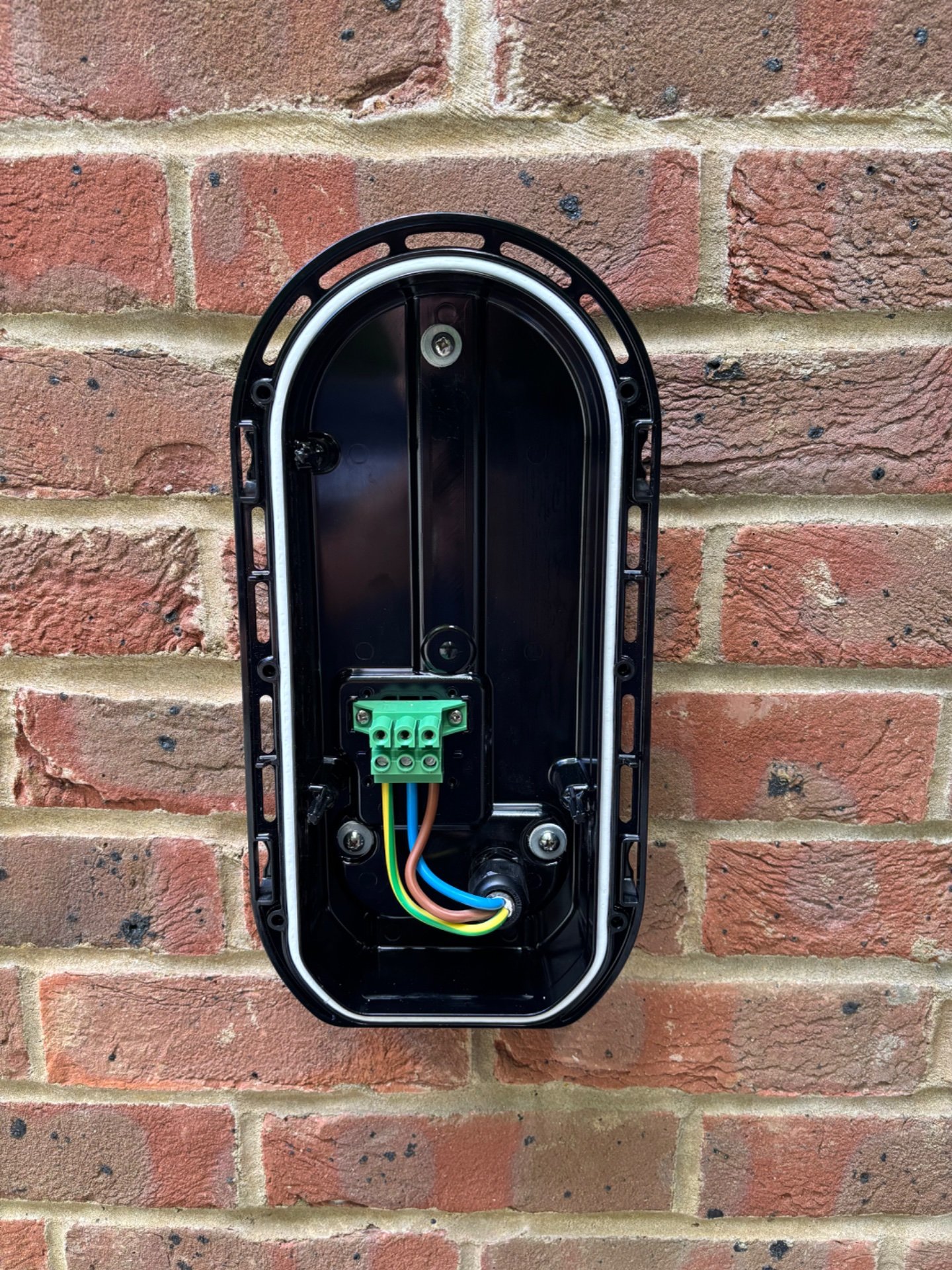 ev-charger-install-beaconsfield-03.jpg