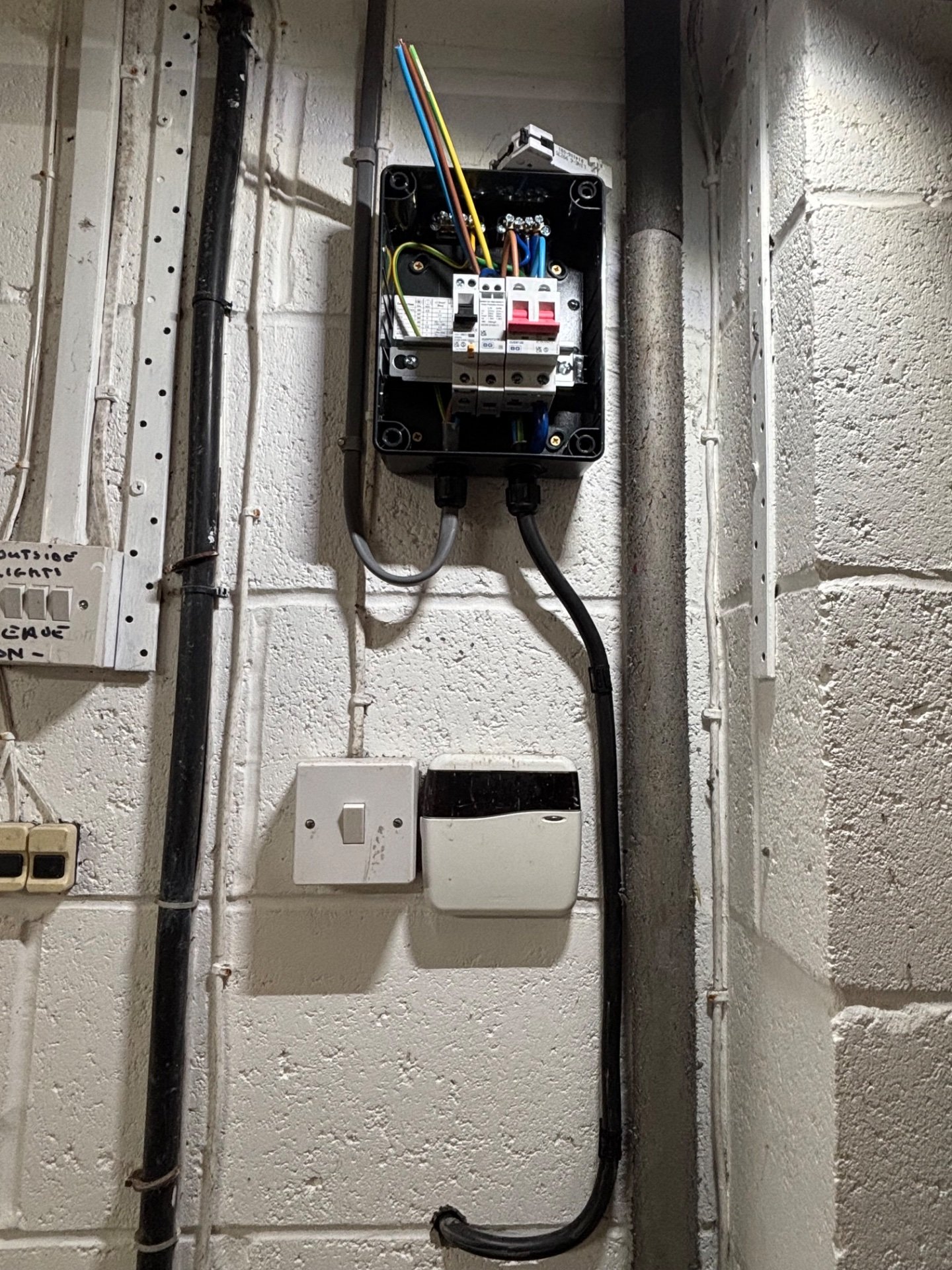ev-charger-install-beaconsfield-07.jpg