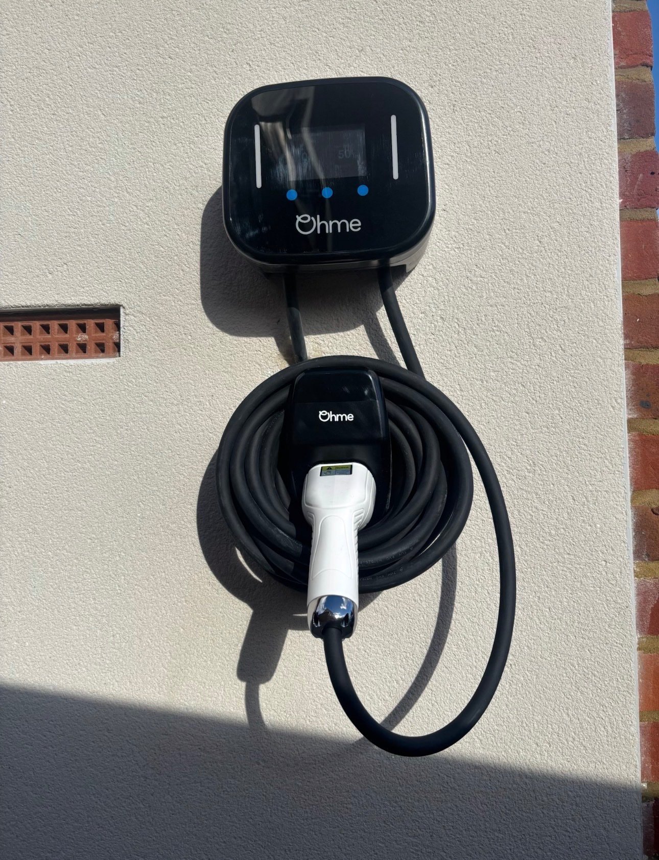 ev-charger-install-holmer-green-02.jpg